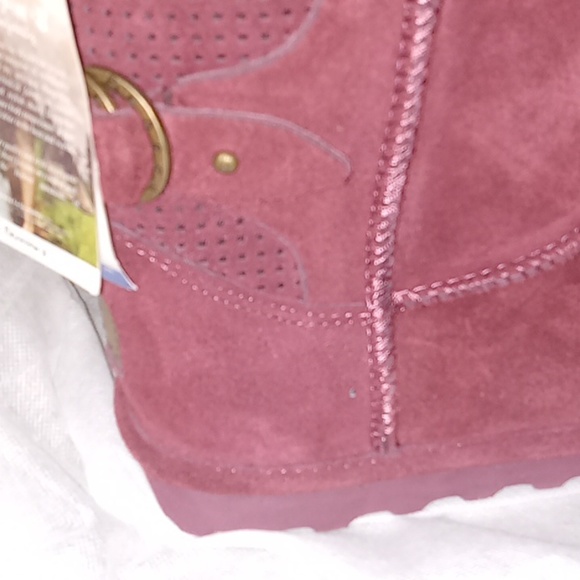 Shoes - Picture 5 of 6